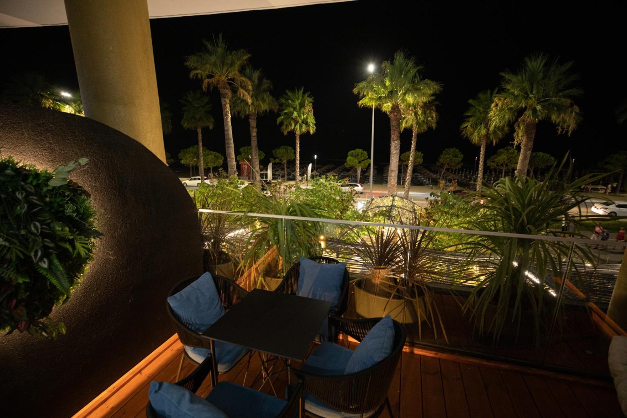 Mustafa Suites Vlorë Exteriör bild