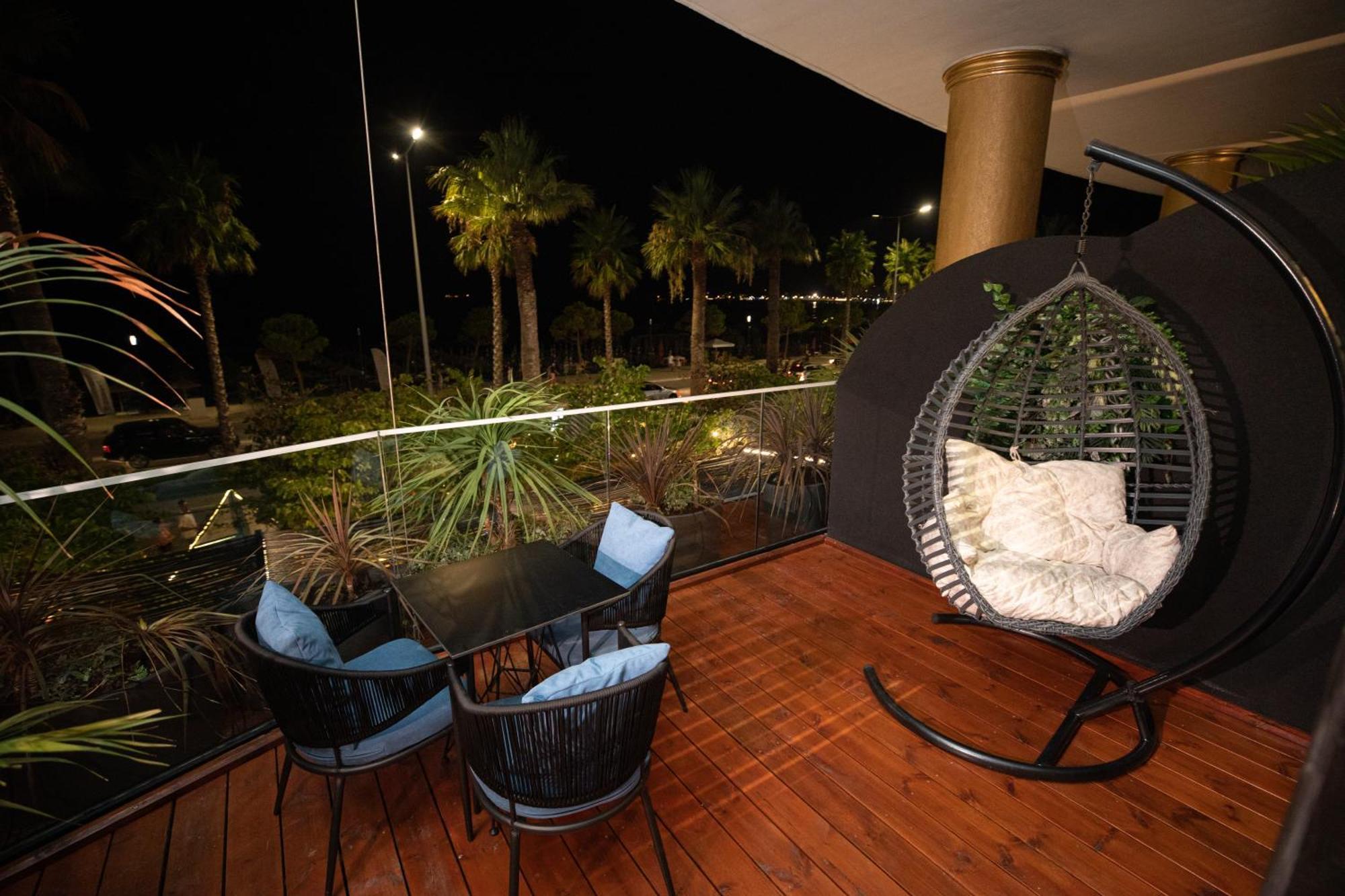 Mustafa Suites Vlorë Exteriör bild