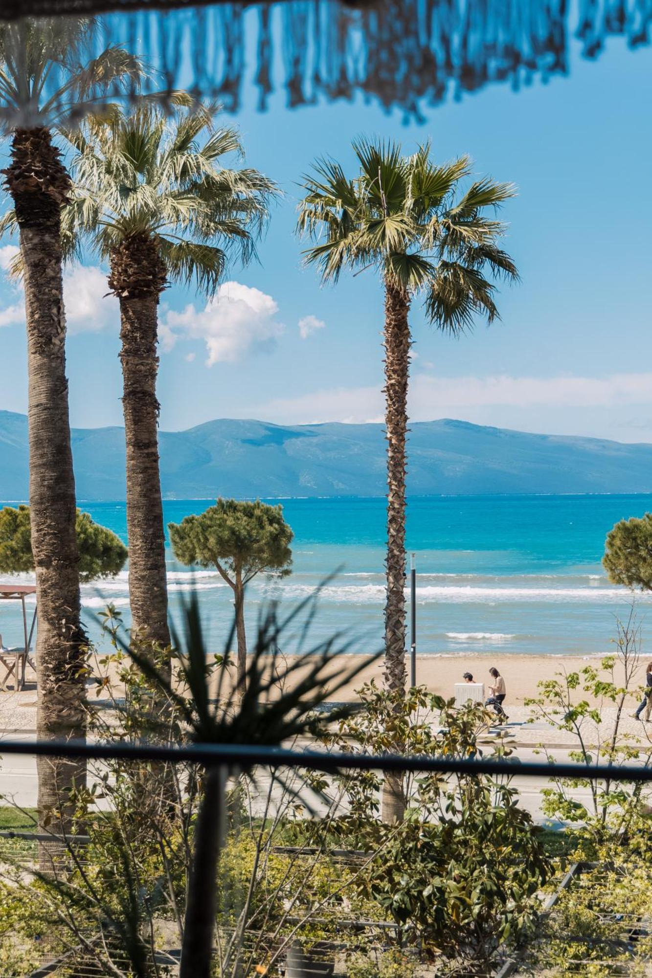 Mustafa Suites Vlorë Exteriör bild