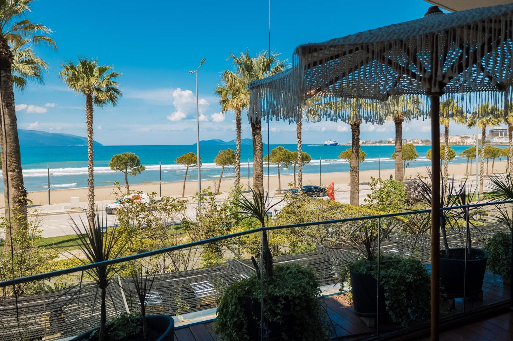 Mustafa Suites Vlorë Exteriör bild